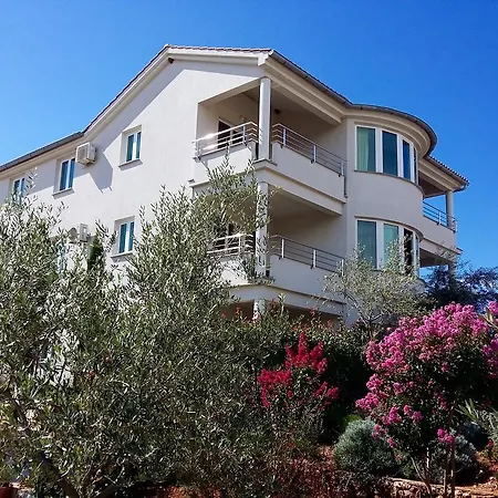 Apartment Kovacic Malinska